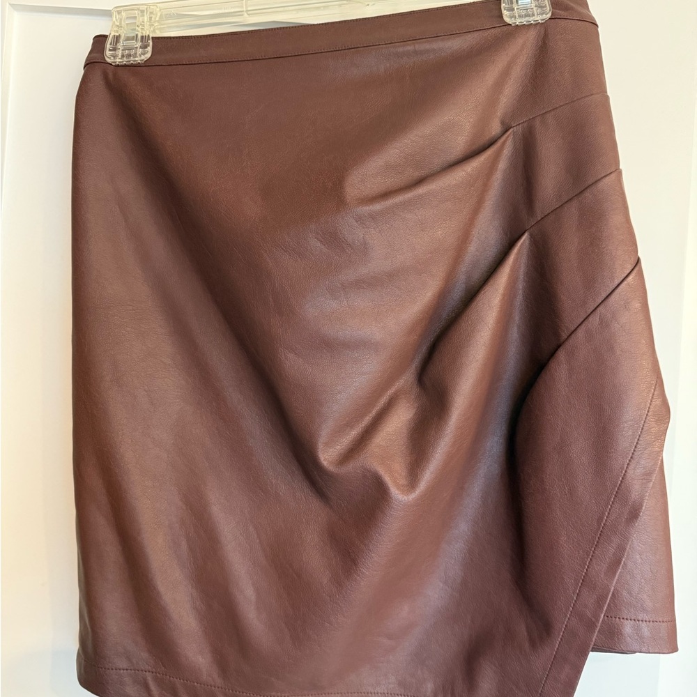 Shoshana Brown Faux Leather Mini Skirt Size 2 – Asymmetrical Pleated Wrap Style